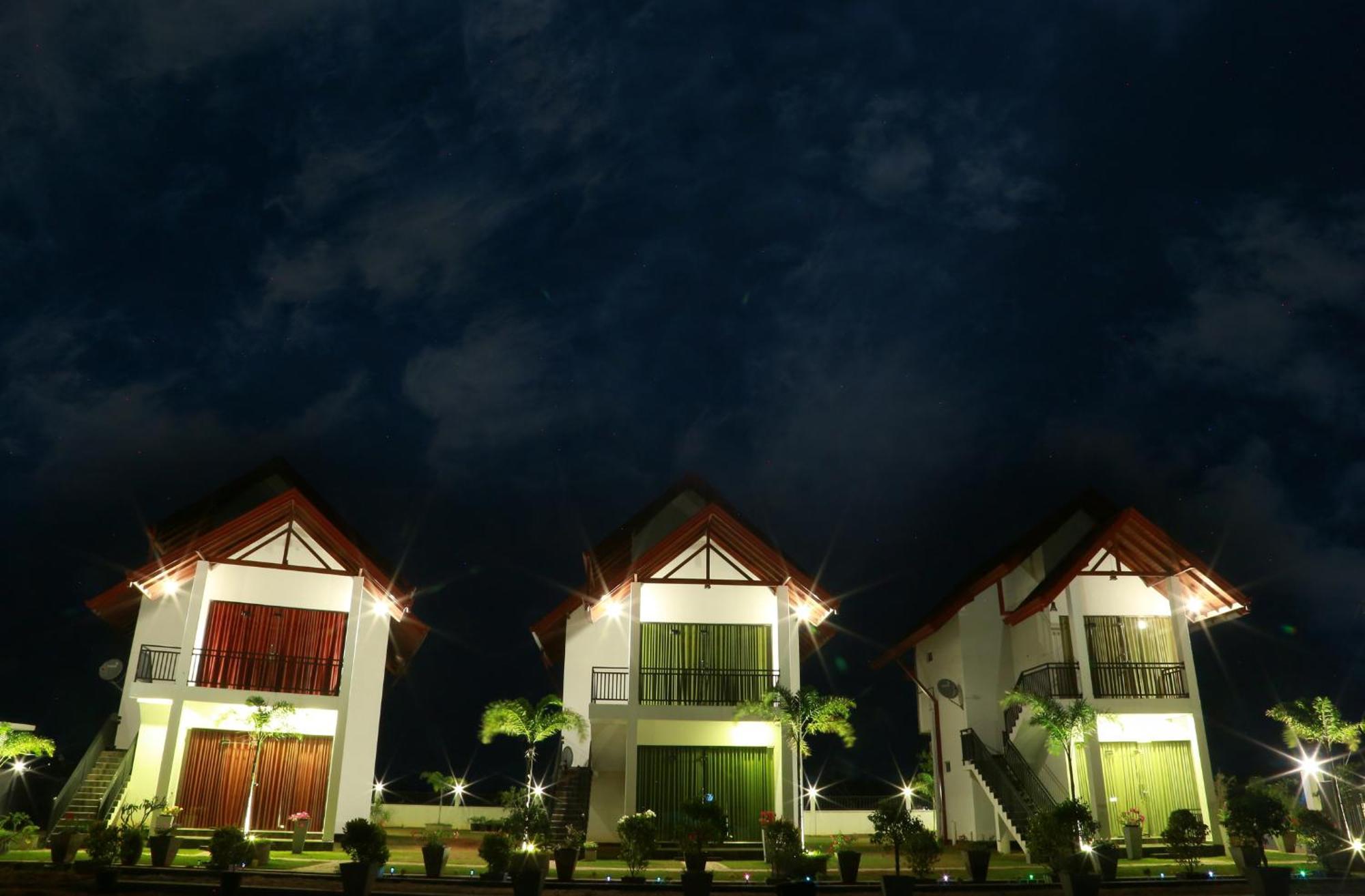 Avonil Resort Yala Tissamaharama Kültér fotó