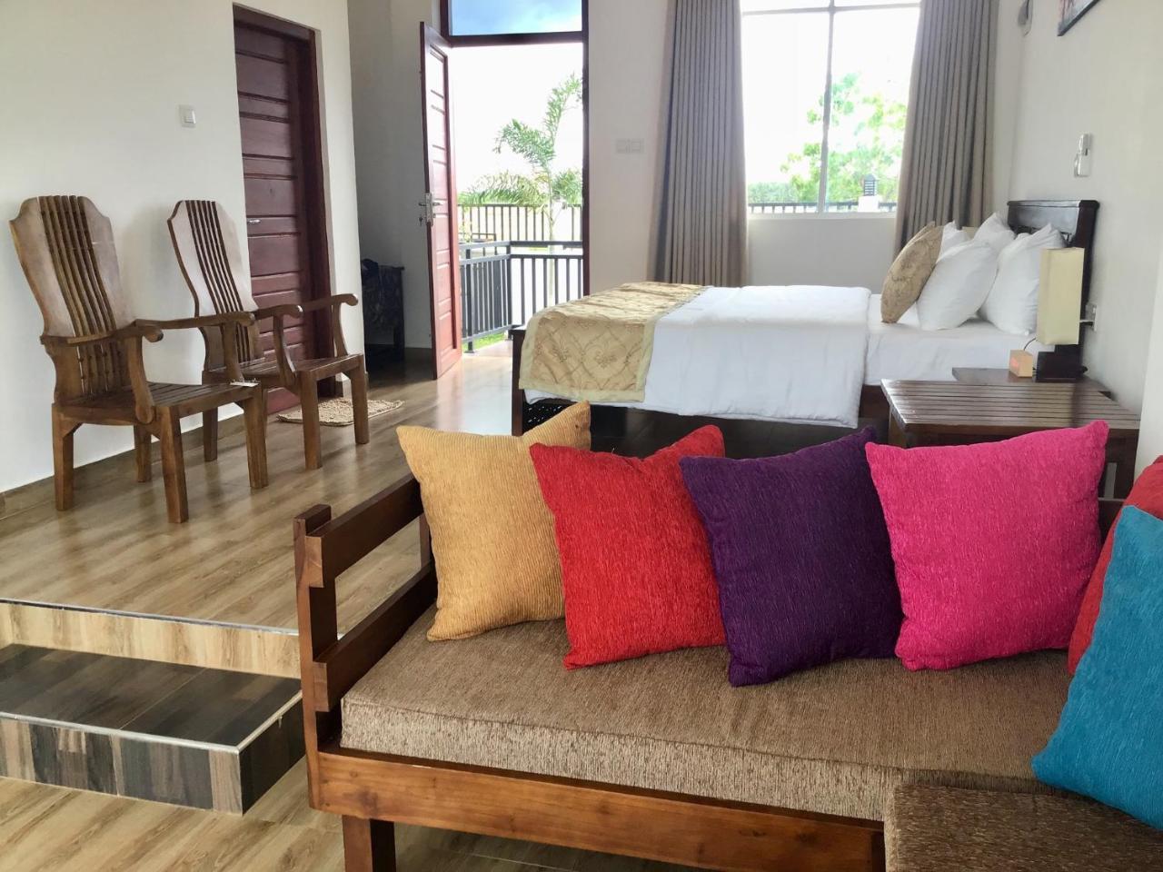 Avonil Resort Yala Tissamaharama Kültér fotó
