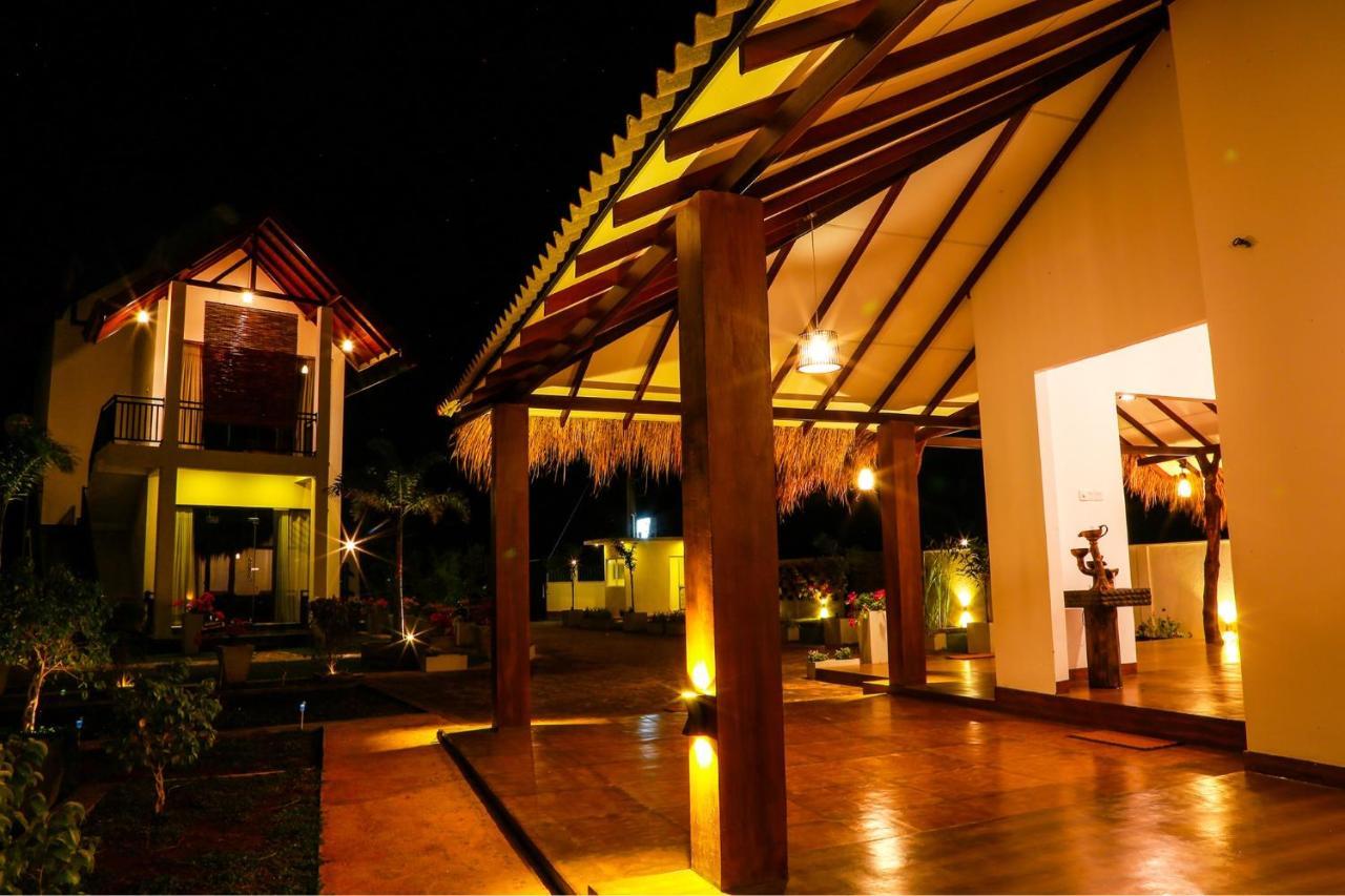 Avonil Resort Yala Tissamaharama Kültér fotó