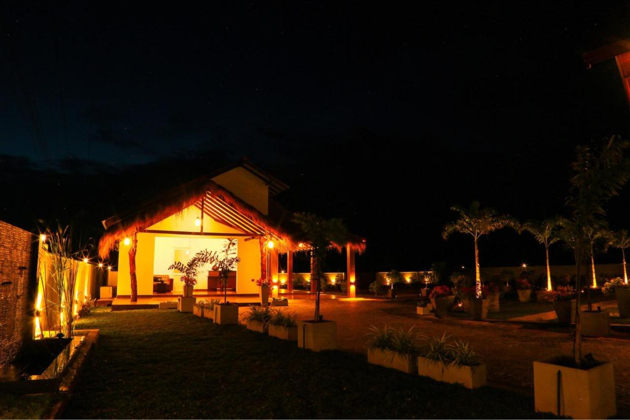 Avonil Resort Yala Tissamaharama Kültér fotó
